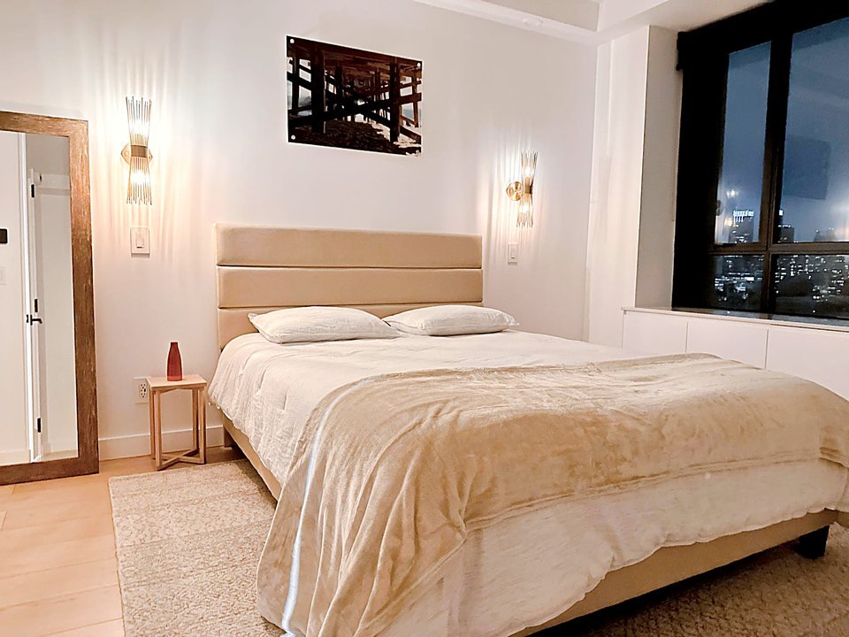 Classic, composed bedroom
